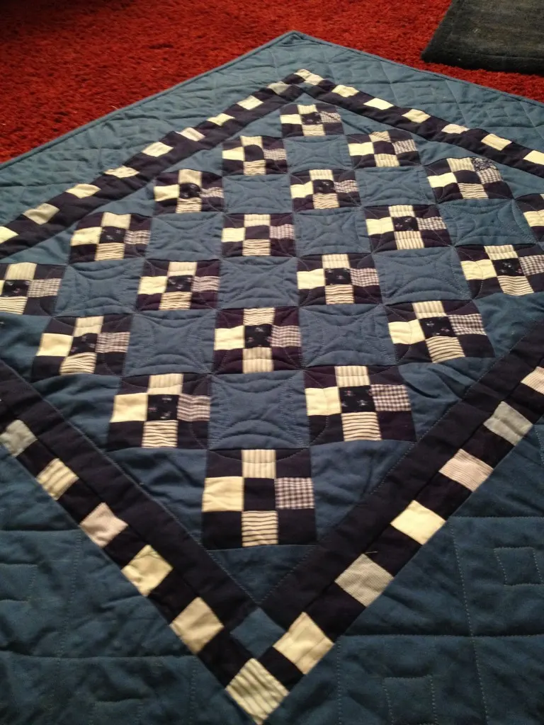Nine Patch modern quilting
